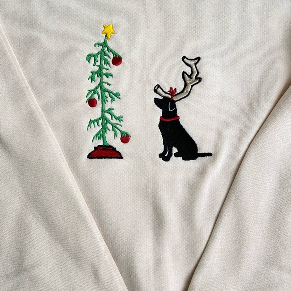 Christmas Lab Embroidered Sweatshirt - Picture 4 of 4